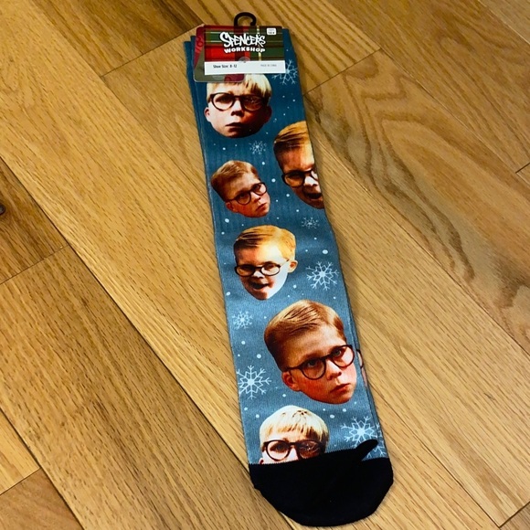 NWT Spencer’s Gifts “A Christmas Story” Ralphie socks, shoe size 8-12 - Picture 2 of 5
